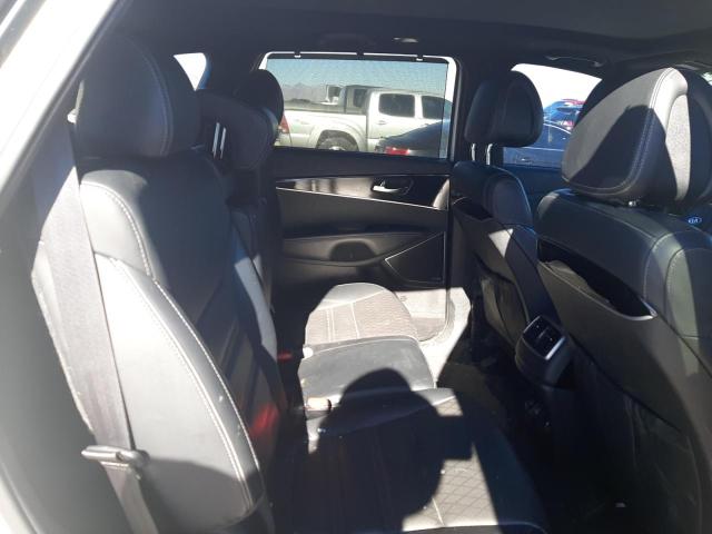 Photo 10 from auction – 2016 KIA SORENTO SX with VIN 5XYPKDA51GG174352