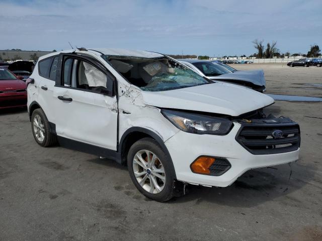 Photo 4 from auction – 2018 FORD ESCAPE S with VIN 1FMCU0F70JUC73418