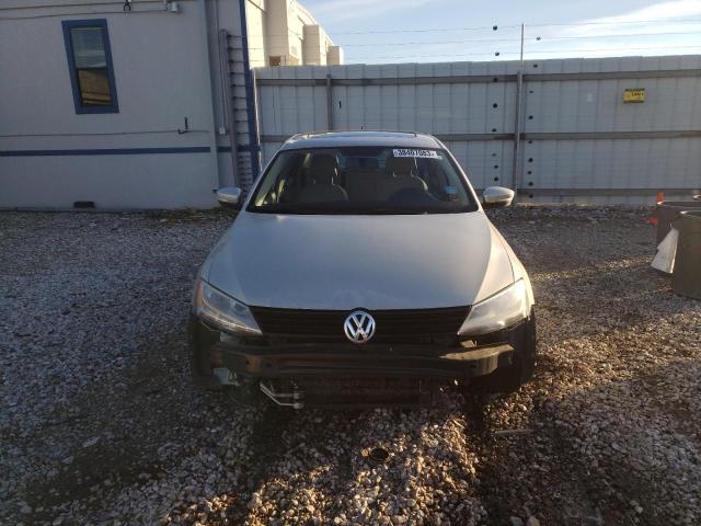 Photo 5 from auction – 2011 VOLKSWAGEN JETTA SE with VIN 3VWDX7AJ2BM324786