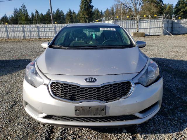 Photo 5 from auction – 2016 KIA FORTE LX with VIN KNAFK4A60G5612952