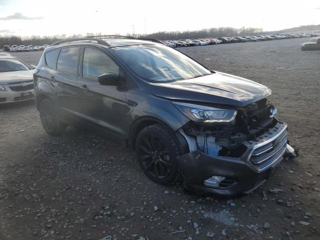 Photo 4 from auction – 2018 FORD ESCAPE SE with VIN 1FMCU9GD8JUB30211