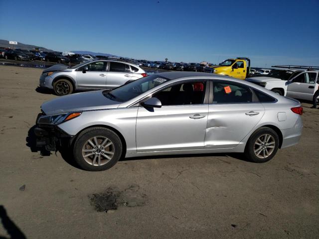 HYUNDAI SONATA SE 2015 with VIN 5NPE24AF9FH127528 - Photo from auction