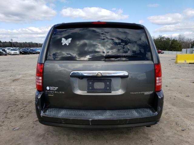 Photo 6 from auction – 2010 CHRYSLER TOWN & COU with VIN 2A4RR4DE3AR346958