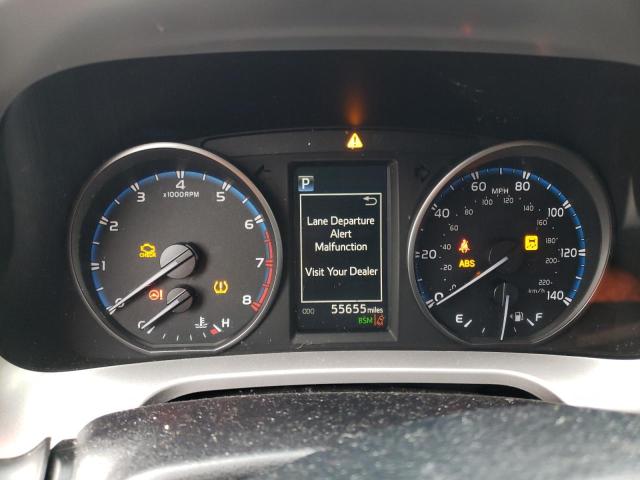 Photo 9 from auction – 2018 TOYOTA RAV4 ADVEN with VIN JTMRFREV9JD227826