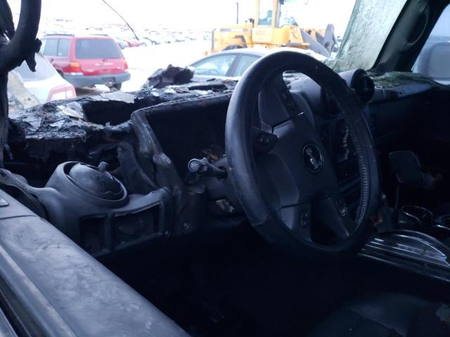 Photo 9 from auction – 2005 HUMMER H2 SUT with VIN 5GRGN22U05H105673