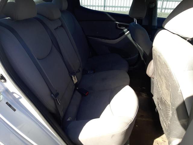Photo 10 from auction – 2012 HYUNDAI ELANTRA GL with VIN 5NPDH4AE1CH078015