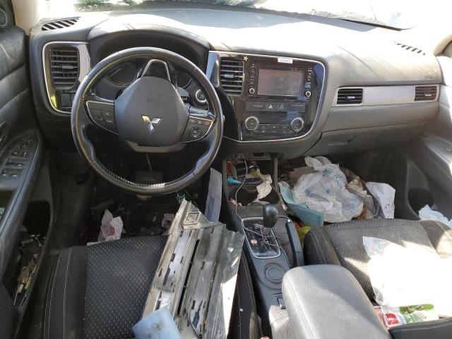 Photo 8 from auction – 2016 MITSUBISHI OUTLANDER with VIN JA4AD3A31GZ001404