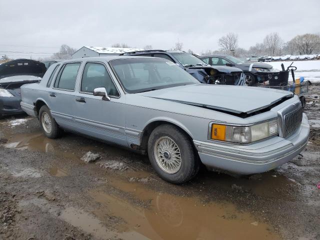 Photo 4 from auction – 1993 LINCOLN TOWN CAR E with VIN 1LNLM81WXPY667880