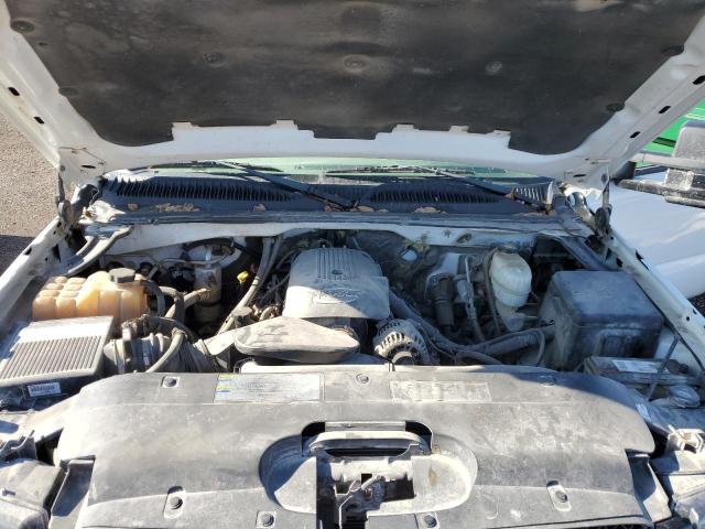 Photo 11 from auction – 2004 CHEVROLET SILVERADO with VIN 1GCHK29U34E344753