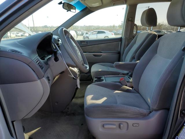 Photo 7 from auction – 2010 TOYOTA SIENNA CE with VIN 5TDKK4CC1AS301004