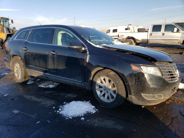 Photo 4 from auction – 2017 LINCOLN MKT with VIN 2LMHJ5NK9HBL00377