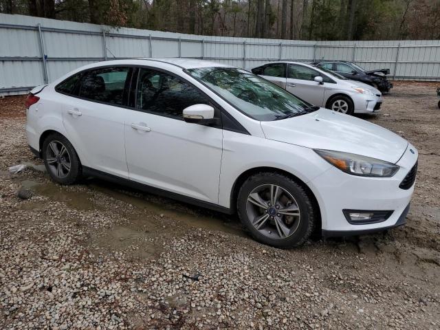 Photo 4 from auction – 2017 FORD FOCUS SE with VIN 1FADP3FE5HL281942