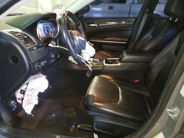 Photo 7 from auction – 2019 CHRYSLER 300 LIMITE with VIN 2C3CCAKG9KH690869