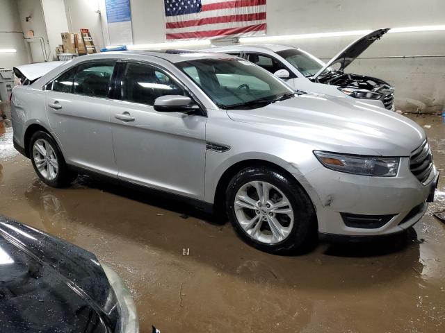 Photo 4 from auction – 2014 FORD TAURUS SEL with VIN 1FAHP2E81EG130768