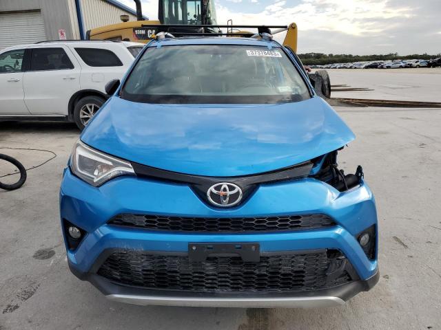 Photo 5 from auction – 2016 TOYOTA RAV4 SE with VIN JTMJFREV1GD191586