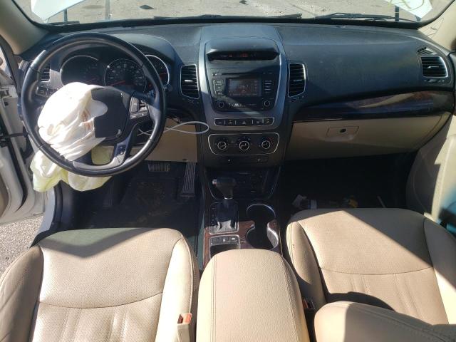 Photo 8 from auction – 2015 KIA SORENTO LX with VIN 5XYKT3A67FG655053