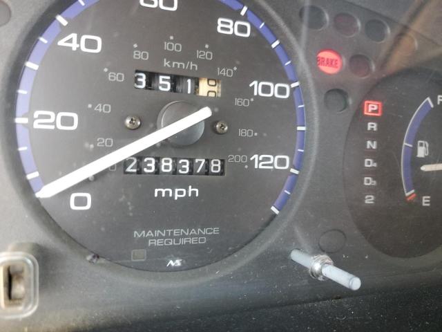 Photo 9 from auction – 2000 HONDA CIVIC BASE with VIN 2HGEJ6617YH556384