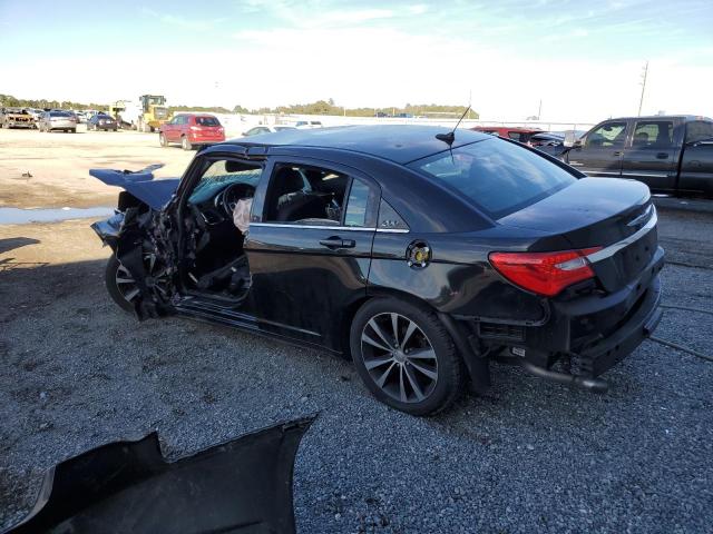 Photo 2 from auction – 2013 CHRYSLER 200 TOURIN with VIN 1C3CCBBG4DN711403