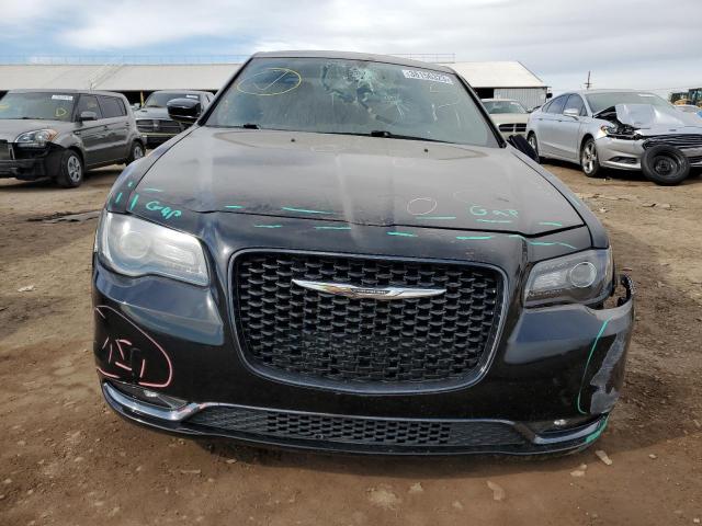 Photo 5 from auction – 2019 CHRYSLER 300 S with VIN 2C3CCAGG4KH648439