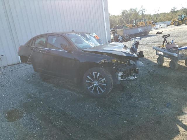 Photo 4 from auction – 2013 CHRYSLER 200 TOURIN with VIN 1C3CCBBG4DN711403