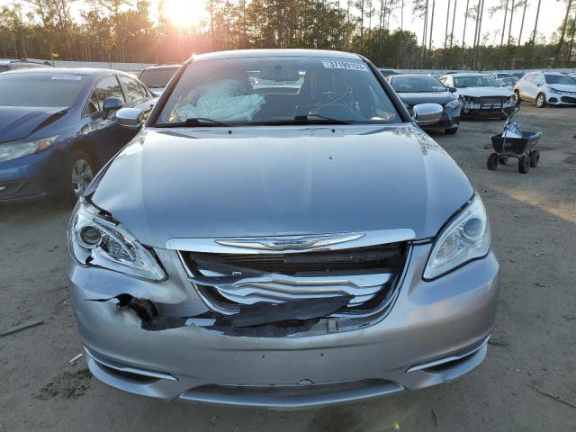 Photo 5 from auction – 2013 CHRYSLER 200 LIMITE with VIN 1C3CCBCG4DN522653