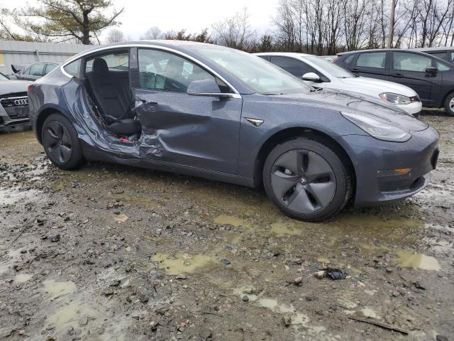 Photo 4 from auction – 2018 TESLA MODEL 3 with VIN 5YJ3E1EA9JF025830