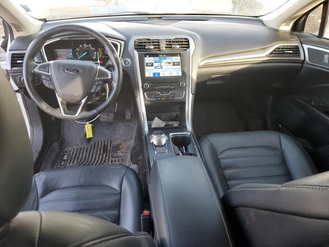Photo 8 from auction – 2017 FORD FUSION SE with VIN 3FA6P0HD1HR415956