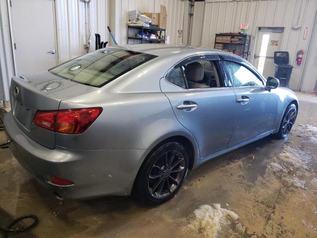 Photo 3 from auction – 2006 LEXUS IS 250 with VIN JTHCK262262006910