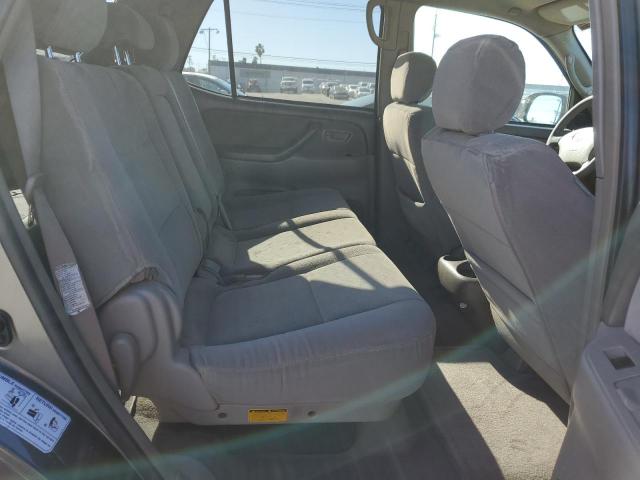Photo 11 from auction – 2005 TOYOTA SEQUOIA SR with VIN 5TDZT34A95S240574