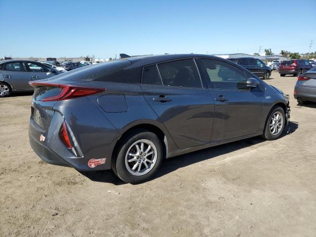Photo 3 from auction – 2017 TOYOTA PRIUS PRIM with VIN JTDKARFP3H3045104