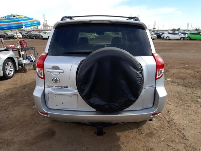 Photo 6 from auction – 2006 TOYOTA RAV4 with VIN JTMBD35V965014297