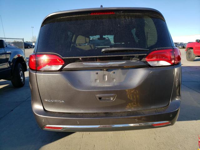 Photo 6 from auction – 2017 CHRYSLER PACIFICA T with VIN 2C4RC1BG5HR517259