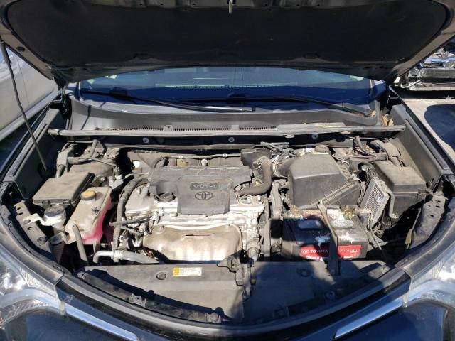Photo 11 from auction – 2017 TOYOTA RAV4 LE with VIN 2T3ZFREV6HW366874