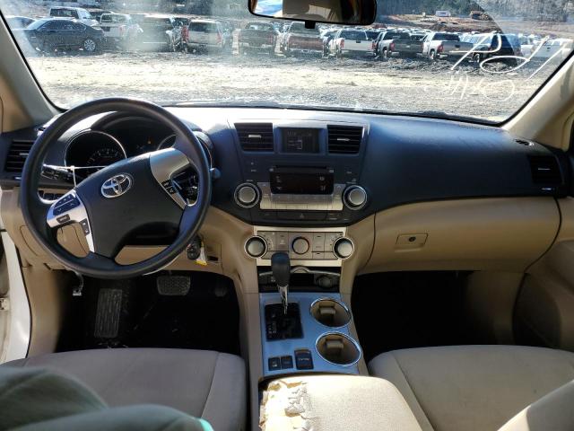 Photo 8 from auction – 2011 TOYOTA HIGHLANDER with VIN 5TDBK3EHXBS087103