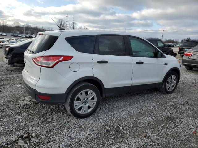 Photo 3 from auction – 2016 FORD ESCAPE S with VIN 1FMCU0F7XGUC81910