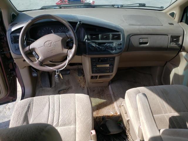 Photo 8 from auction – 2000 TOYOTA SIENNA LE with VIN 4T3ZF13C1YU180484