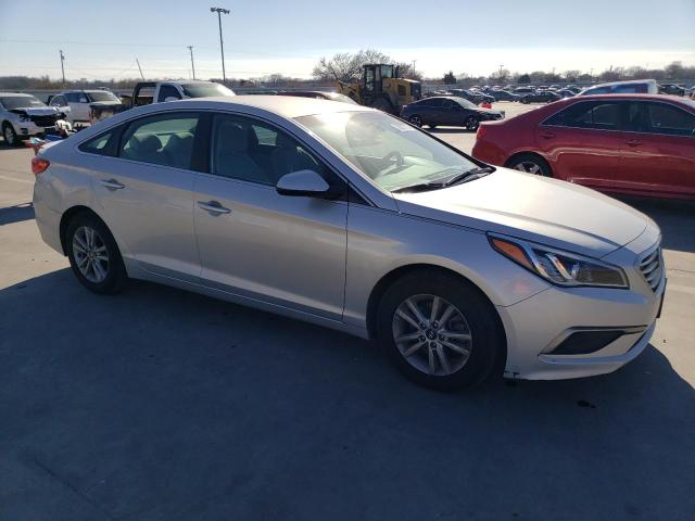 Photo 4 from auction – 2016 HYUNDAI SONATA SE with VIN 5NPE24AF4GH315892