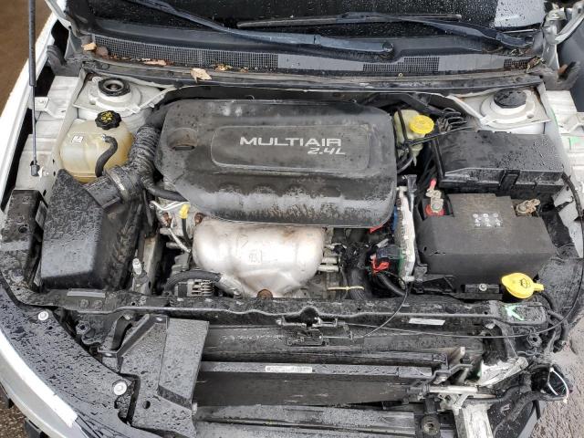 Photo 11 from auction – 2016 CHRYSLER 200 LIMITE with VIN 1C3CCCAB2GN145807