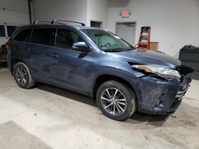Photo 4 from auction – 2019 TOYOTA HIGHLANDER with VIN 5TDJZRFH0KS743821