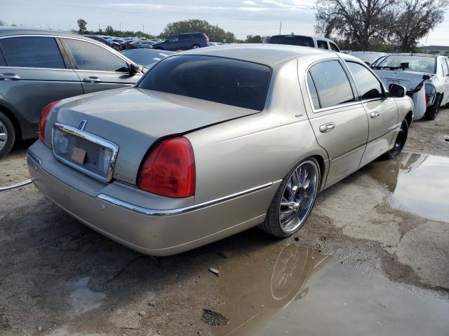 Photo 3 from auction – 2004 LINCOLN TOWN CAR U with VIN 1LNHM83WX4Y644470