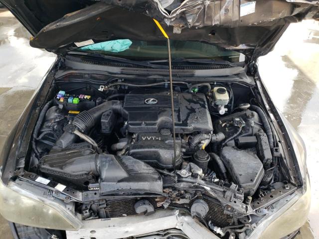 Photo 11 from auction – 2003 LEXUS IS 300 with VIN JTHBD192230077642