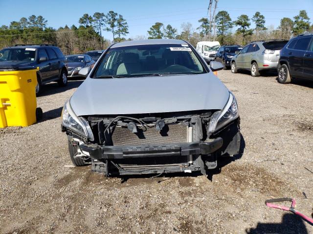 Photo 5 from auction – 2017 HYUNDAI SONATA SE with VIN 5NPE24AF9HH462968