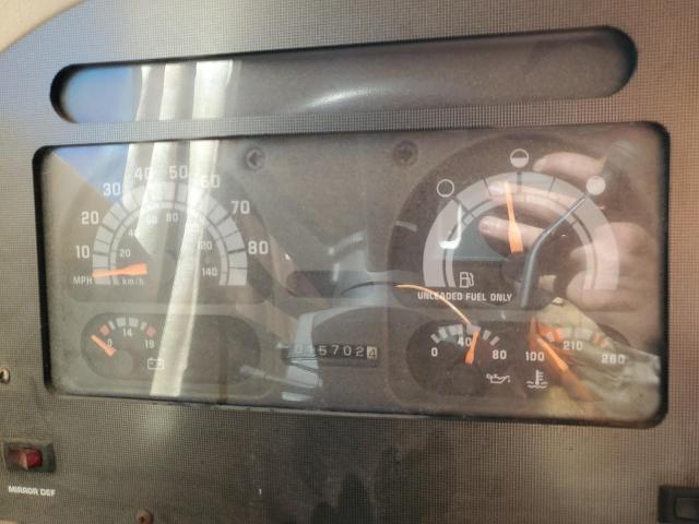 Photo 8 from auction – 1995 CHEVROLET P30 with VIN 1GBJP37N8S3315816