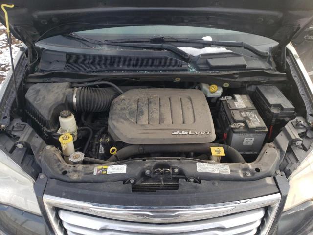Photo 12 from auction – 2013 CHRYSLER TOWN & COU with VIN 2C4RC1BG8DR684127