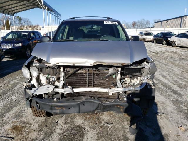 Photo 5 from auction – 2005 GMC ENVOY with VIN 1GKDT13S652188857