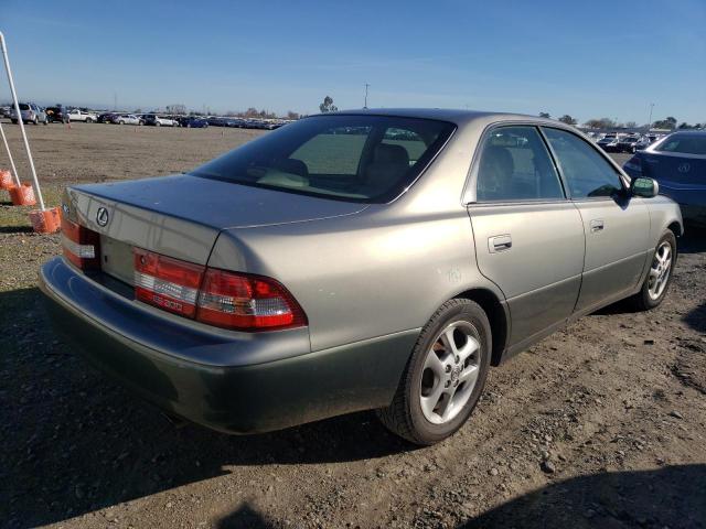 Photo 3 from auction – 2000 LEXUS ES 300 with VIN JT8BF28G5Y0268041