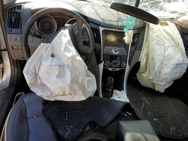 Photo 8 from auction – 2011 HYUNDAI SONATA SE with VIN 5NPEC4AB6BH246562