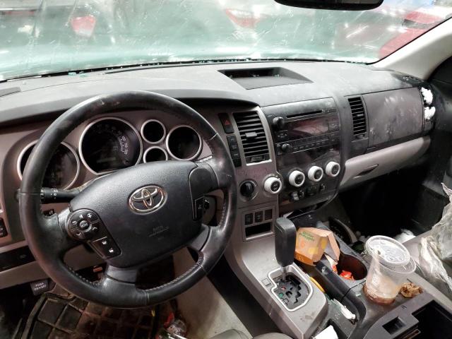 Photo 8 from auction – 2011 TOYOTA SEQUOIA SR with VIN 5TDBW5G12BS044360