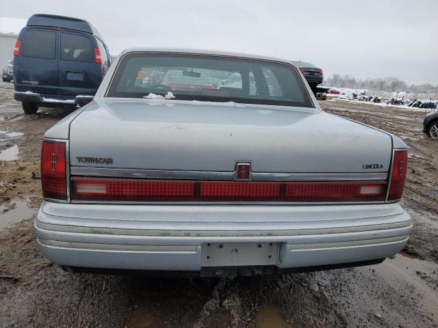 Photo 6 from auction – 1993 LINCOLN TOWN CAR E with VIN 1LNLM81WXPY667880