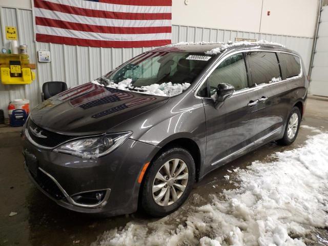 CHRYSLER PACIFICA T 2019 with VIN 2C4RC1BG8KR686635 - Photo from auction